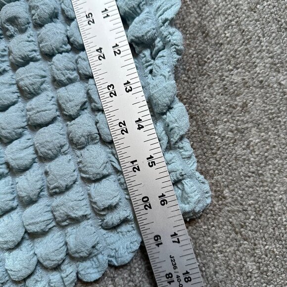 Le Lis Rock and a Hard Place Bubble Puff Crop Tank Light Blue Size Small - Picture 4 of 5